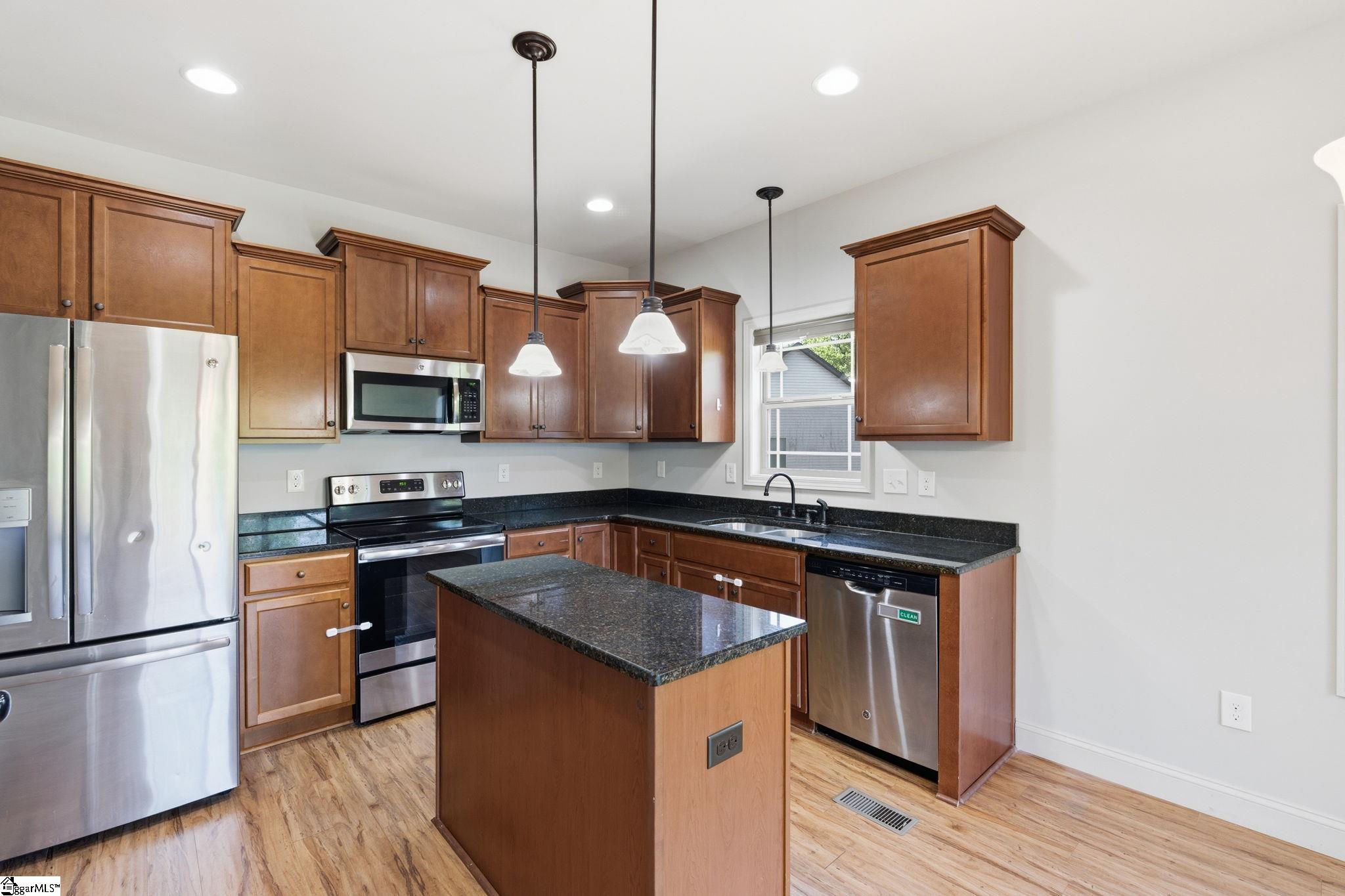 31 Caperton Way Greer, SC 29651 - Photo 13 of 41