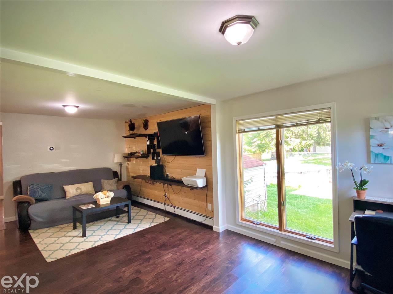 9245 South State Road Goodrich, MI 48438 - Photo 13 of 33