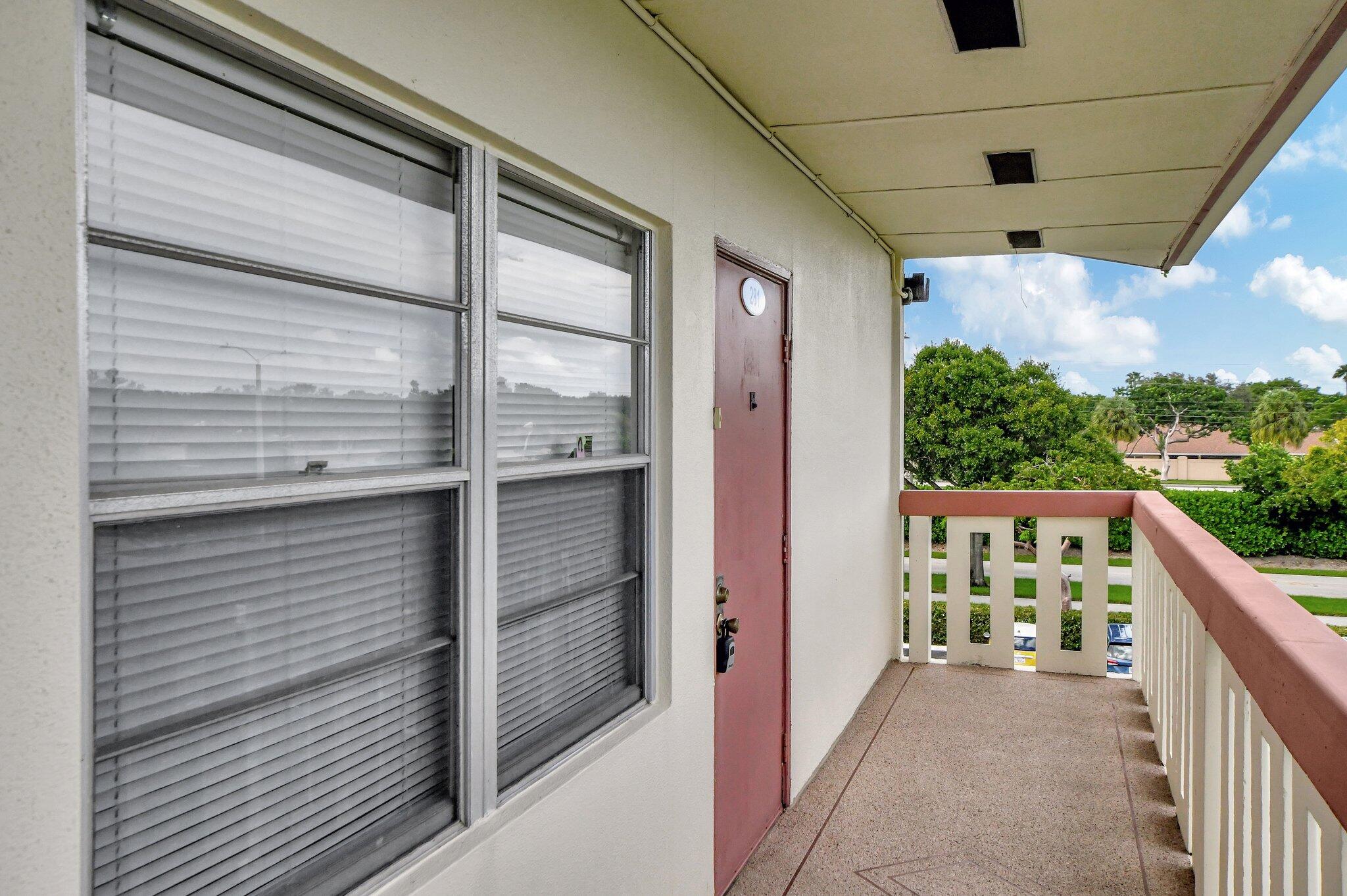 281 Preston F Boca Raton, FL 33434 - Photo 17 of 33 3-web-or-mls-DSC_1006