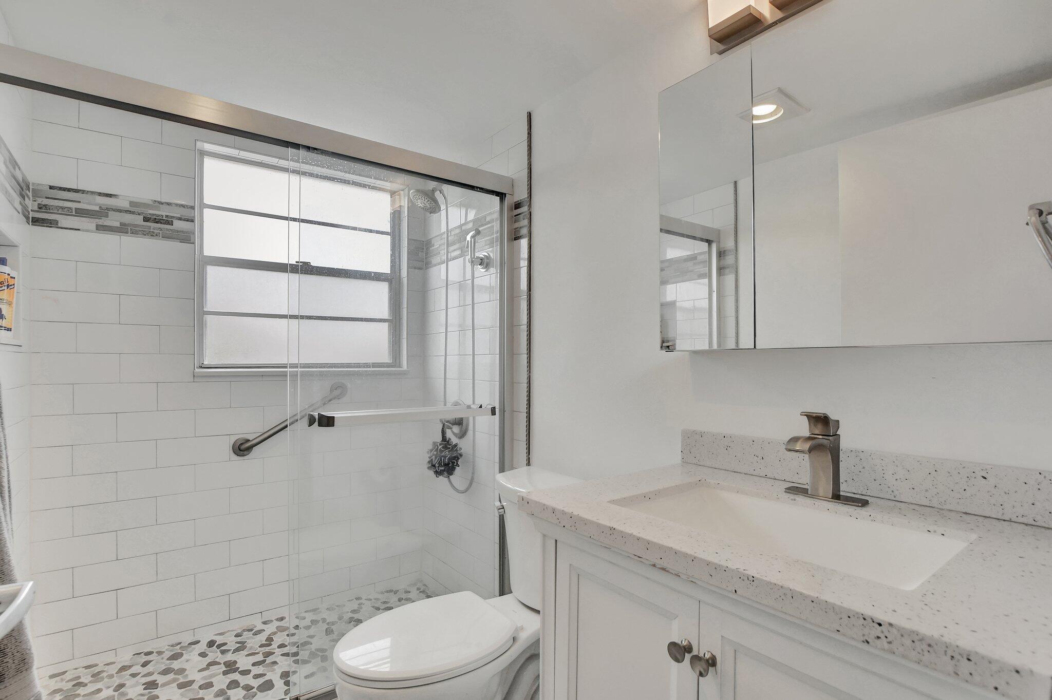 281 Preston F Boca Raton, FL 33434 - Photo 10 of 33 12-web-or-mls-DSC_1051