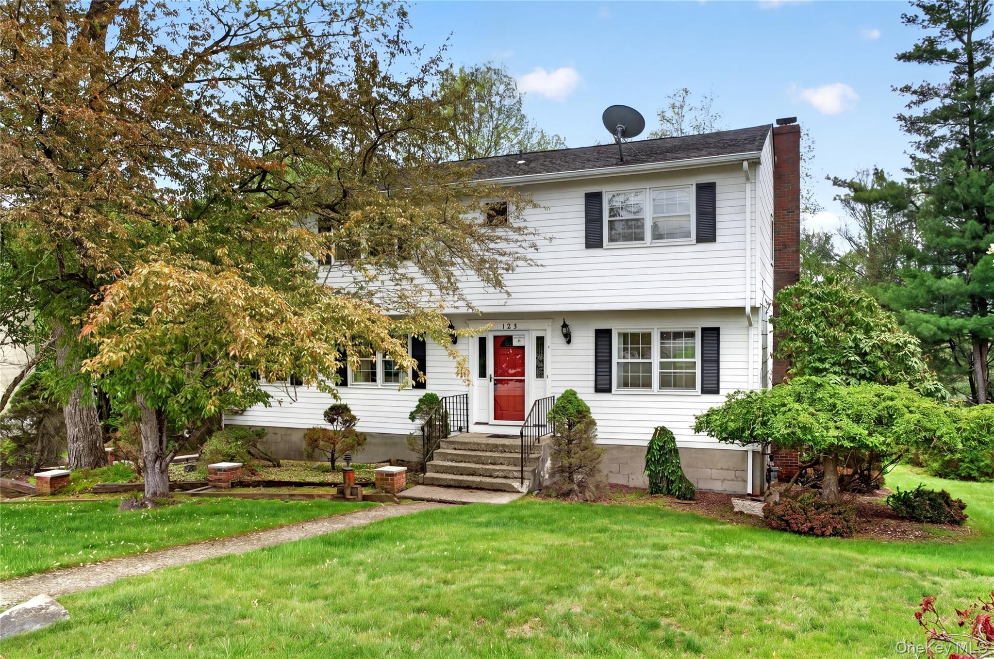 155 Pine Tree Road Monroe, NY 10950 - Photo 1 of 49 a front view of house with yard and green space