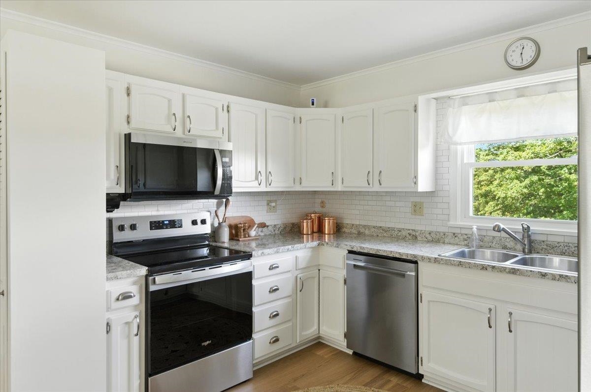 484 East Montpelier Road Barre Town, VT 05641 - Photo 22 of 60