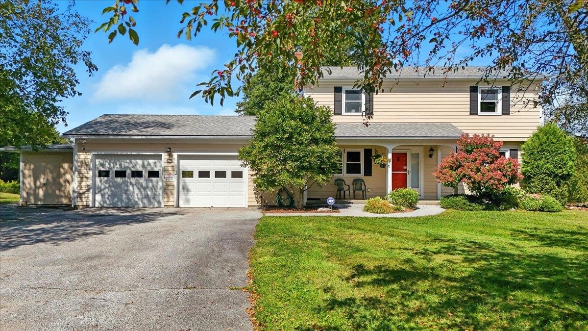 484 East Montpelier Road Barre Town, VT 05641 - Photo 3 of 60