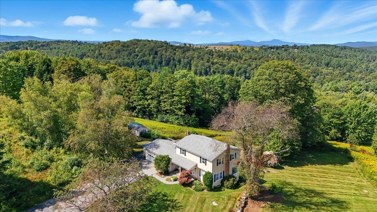 484 East Montpelier Road Barre Town, VT 05641 - Photo 4 of 60