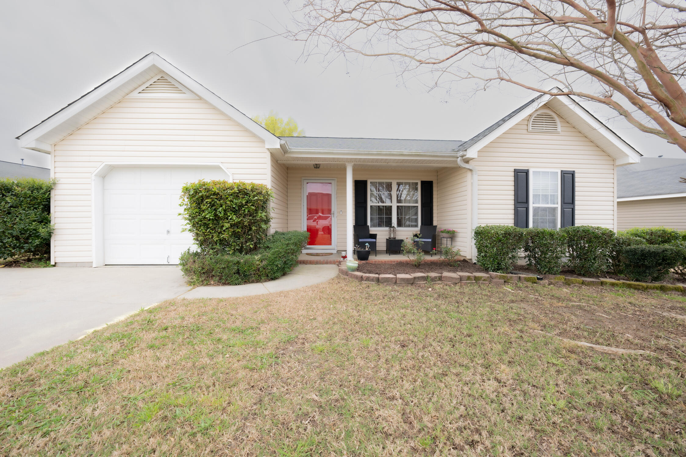 546 Wendover Way Grovetown, GA 30813 - Photo 2 of 26 Caitlin'sHouseFOH1
