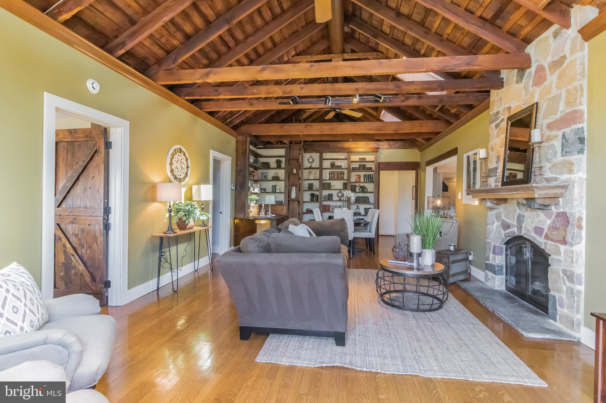 23 Dunminning Road Newtown Square, PA 19073 - Photo 7 of 35 Great room