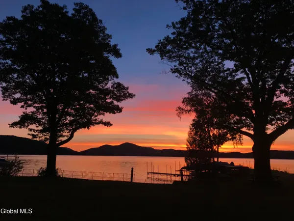 $1,125,000 | 4 Cranberry Lane, Hague, NY 12836