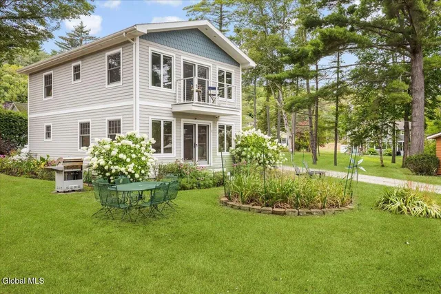 $1,125,000 | 4 Cranberry Lane, Hague, NY 12836