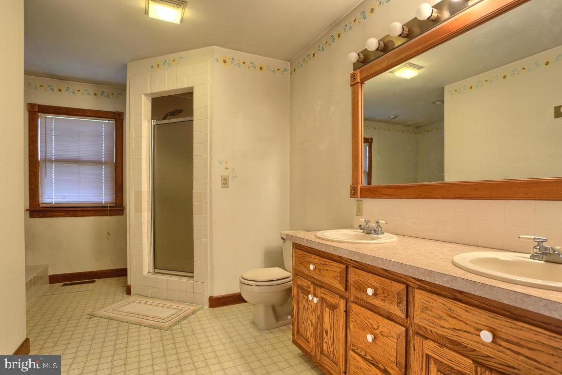 265 Werner Road Fredericksburg, PA 17026 - Photo 16 of 32 Gallery Image 16