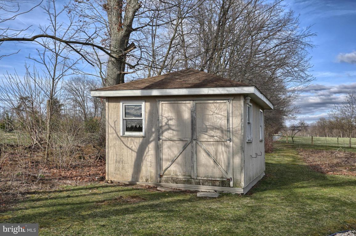 265 Werner Road Fredericksburg, PA 17026 - Photo 27 of 32 Gallery Image 27