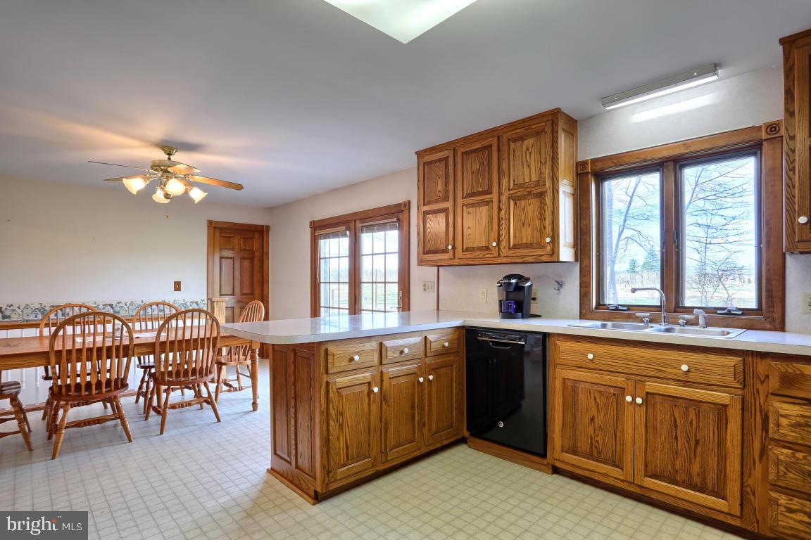 265 Werner Road Fredericksburg, PA 17026 - Photo 8 of 32 Gallery Image 8