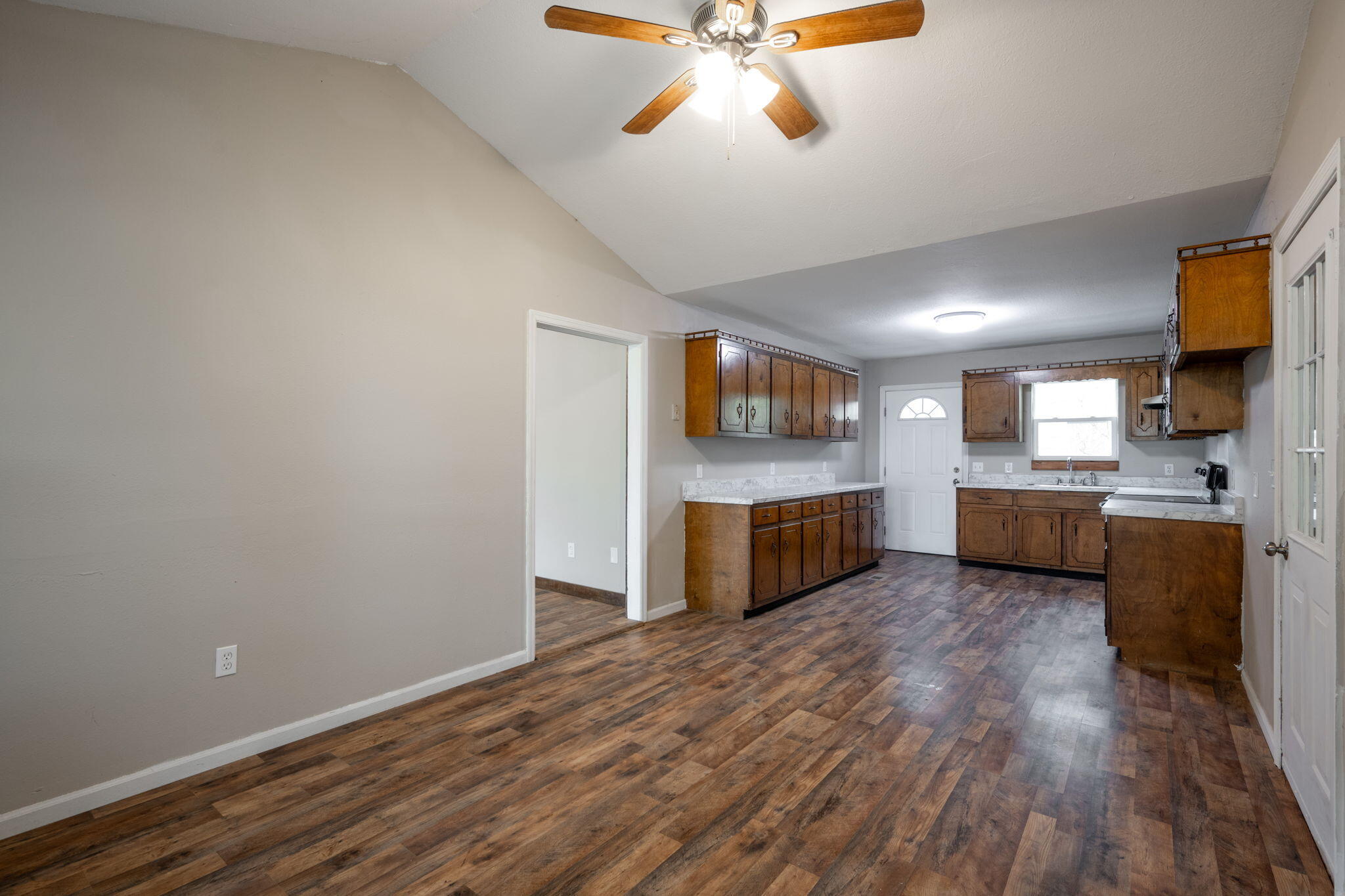 305 Cross Road Dunlap, TN 37327 - Photo 5 of 28 22-web-or-mls-DSC_6815