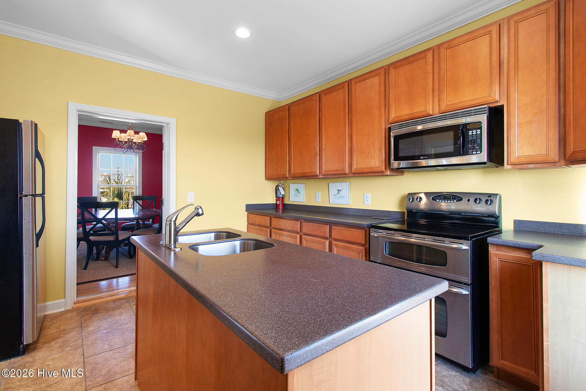 156 Radio Island Road, Unit 54 Beaufort, NC 28516 - Photo 20 of 31 Clubhouse Kitchen