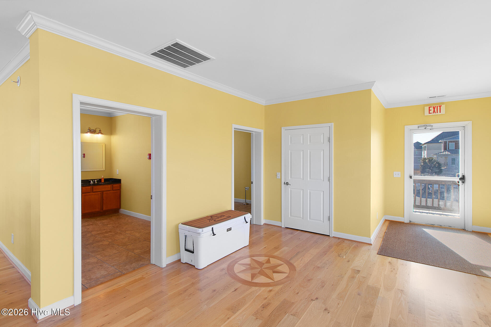 156 Radio Island Road, Unit 54 Beaufort, NC 28516 - Photo 22 of 31 Clubhouse Bathrooms