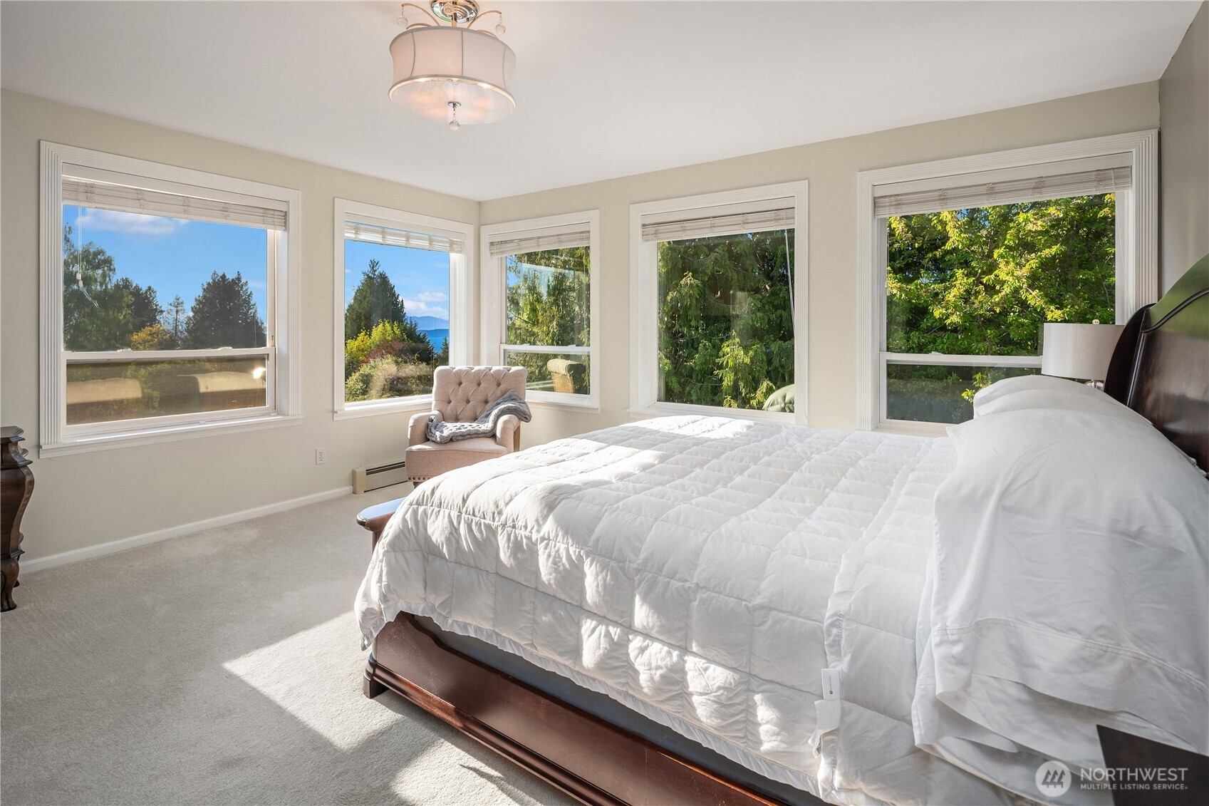 4014 Southwest 98th Street Seattle, WA 98136 - Photo 13 of 36