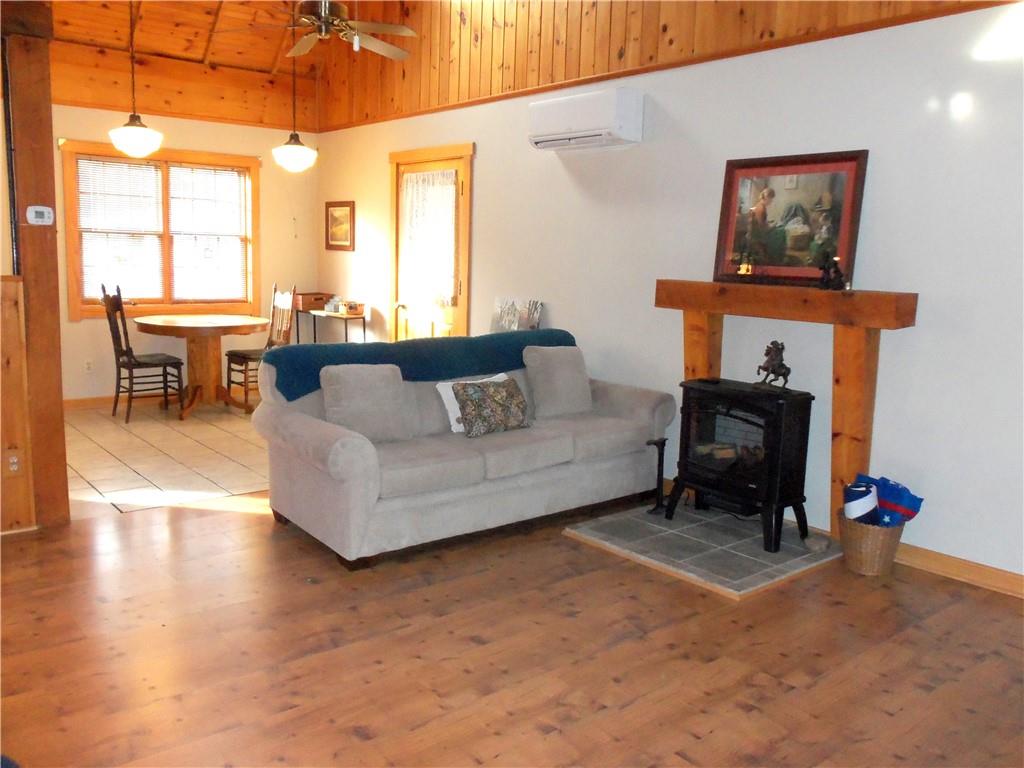 1680 Reissing Road McDonald, PA 15057 - Photo 4 of 39 a living room with furniture and a window