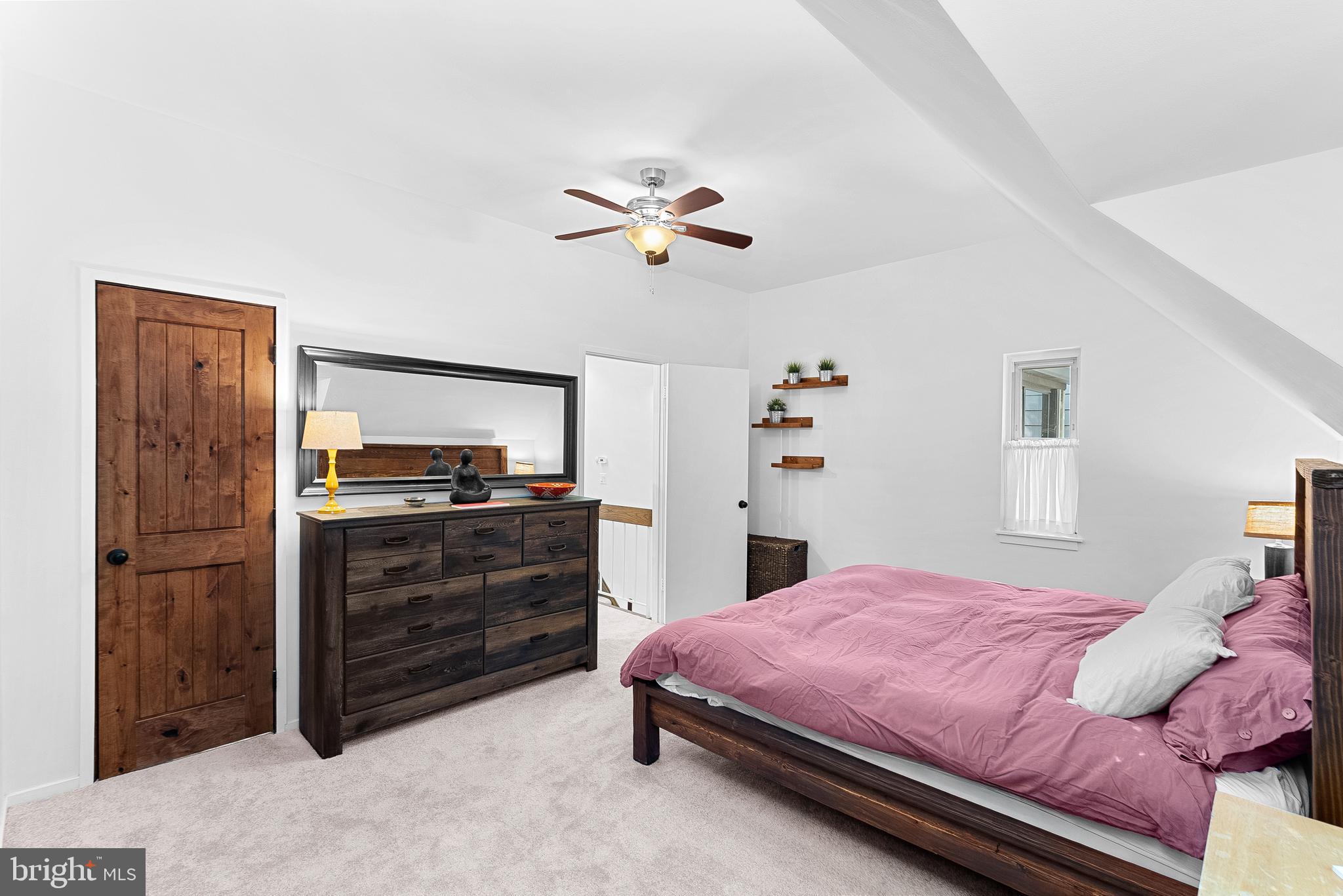 1629 Bentana Way Reston, VA 20190 - Photo 25 of 52 Gallery Image 25