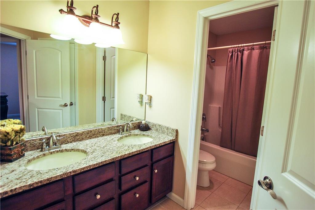 141 Julia Road Sarver, PA 16055 - Photo 15 of 25