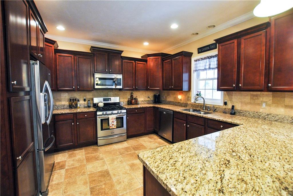 141 Julia Road Sarver, PA 16055 - Photo 4 of 25
