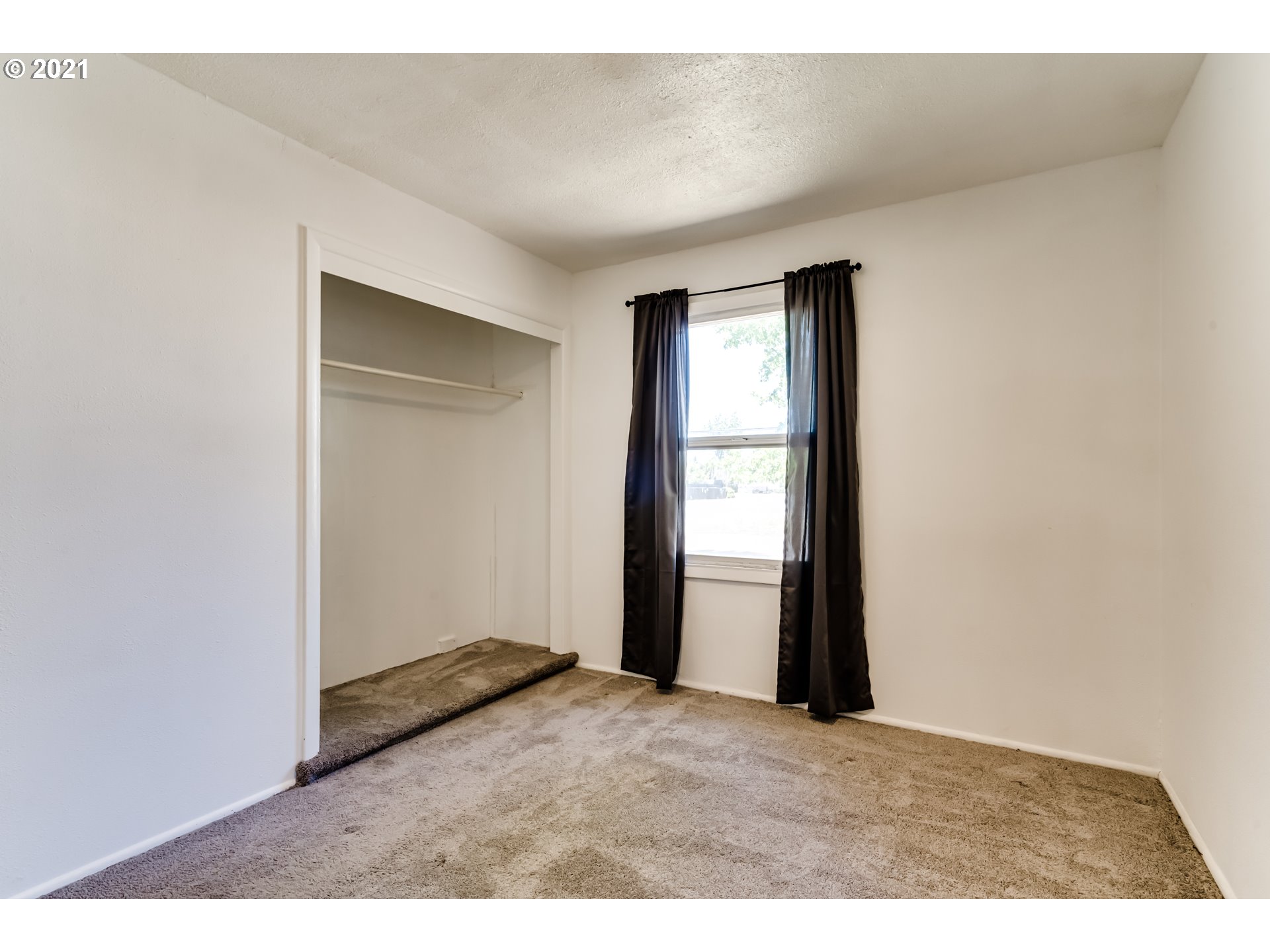 1679 J Street Springfield, OR 97477 - Photo 18 of 20