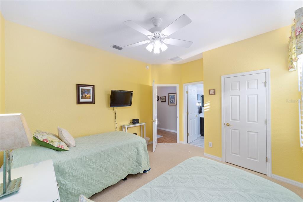 8723 Southeast 130th Loop Summerfield, FL 34491 - Photo 31 of 78