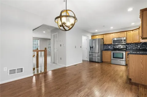 $265,000 | 221 Persimmon Lane, Canonsburg, PA 15317