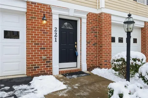 $265,000 | 221 Persimmon Lane, Canonsburg, PA 15317