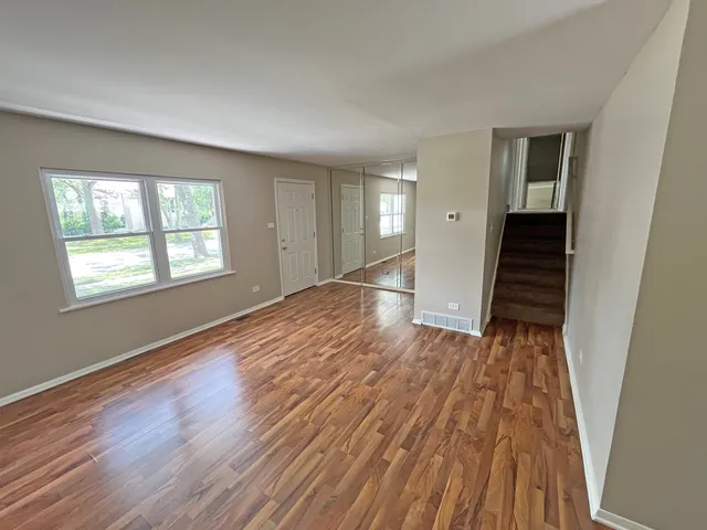 $199,900 | 4240 Greenbrier Lane, Richton Park, IL 60471