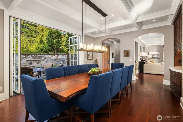 $7,999,999 | 5608 Tara Drive, Freeland, WA 98249