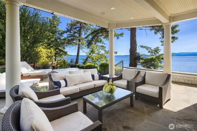 $7,999,999 | 5608 Tara Drive, Freeland, WA 98249