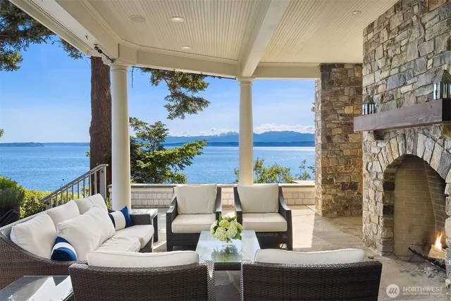 $7,999,999 | 5608 Tara Drive, Freeland, WA 98249