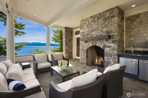 $7,999,999 | 5608 Tara Drive, Freeland, WA 98249