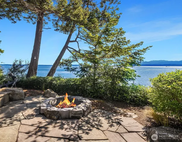 $7,999,999 | 5608 Tara Drive, Freeland, WA 98249