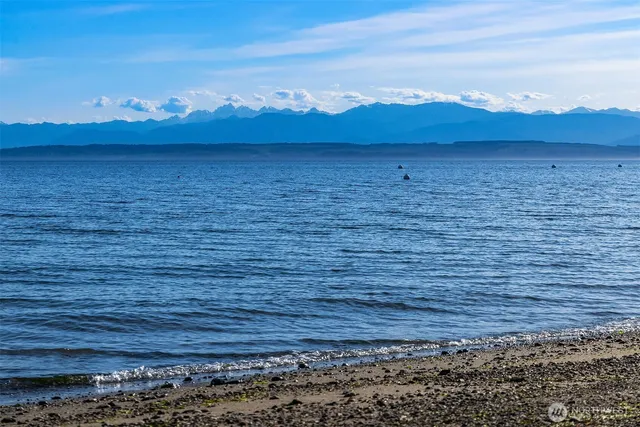 $7,999,999 | 5608 Tara Drive, Freeland, WA 98249