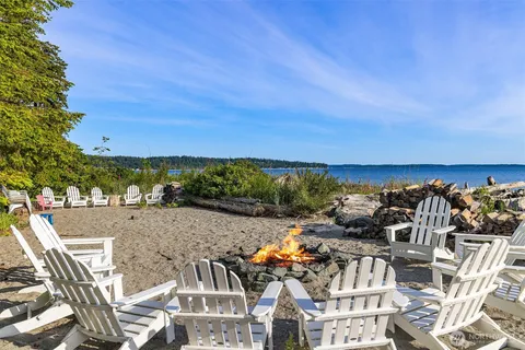 $7,999,999 | 5608 Tara Drive, Freeland, WA 98249