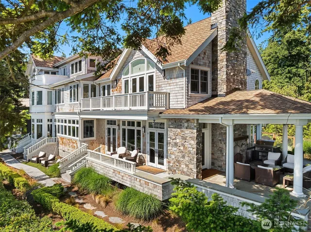 $7,999,999 | 5608 Tara Drive, Freeland, WA 98249