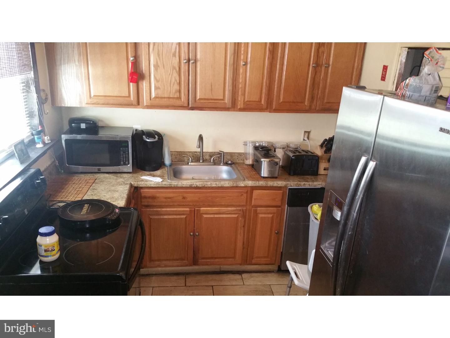 229 Sykes Road New Castle, DE 19720 - Photo 4 of 9 Kitchen