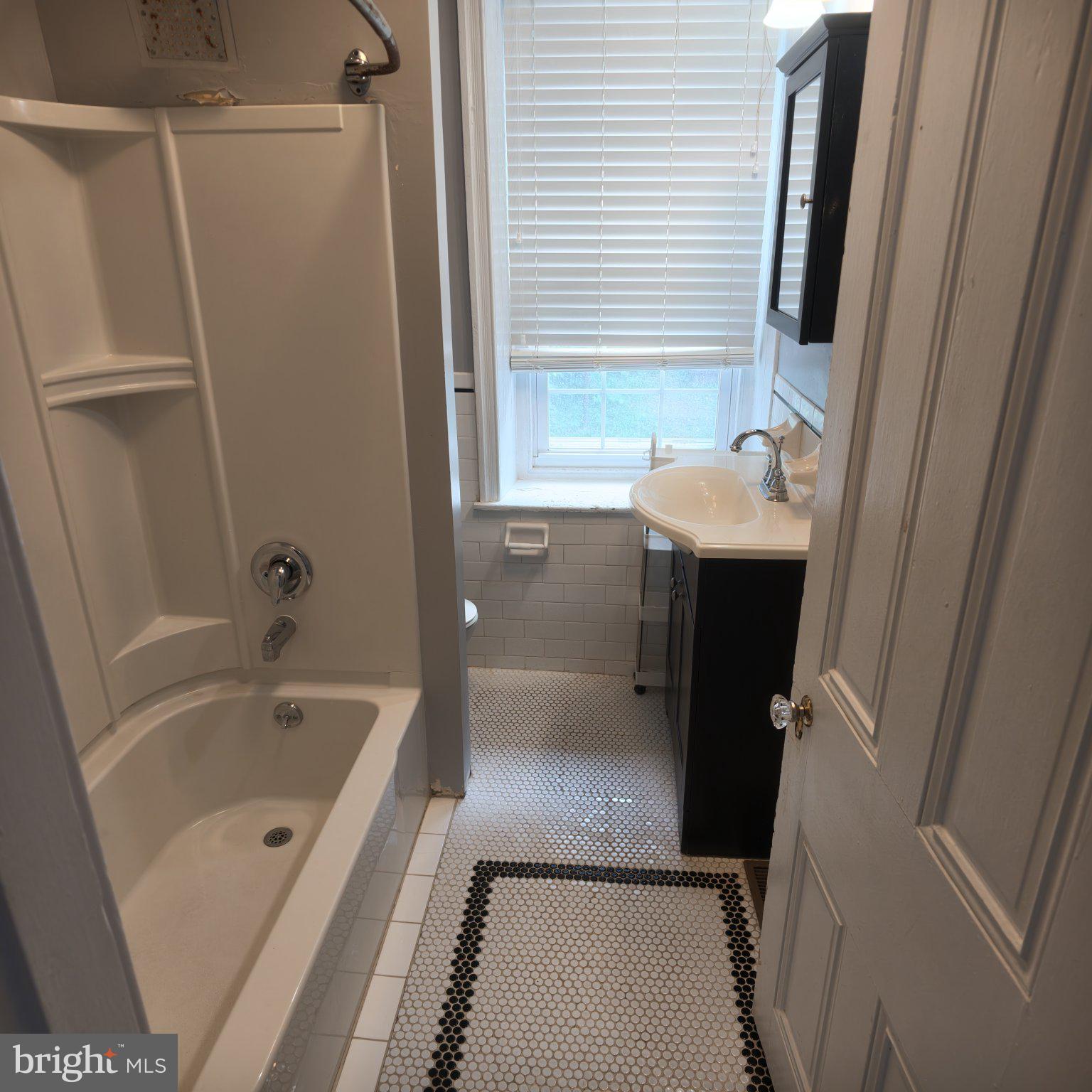 335 Carson Street Philadelphia, PA 19128 - Photo 14 of 20 Gallery Image 14
