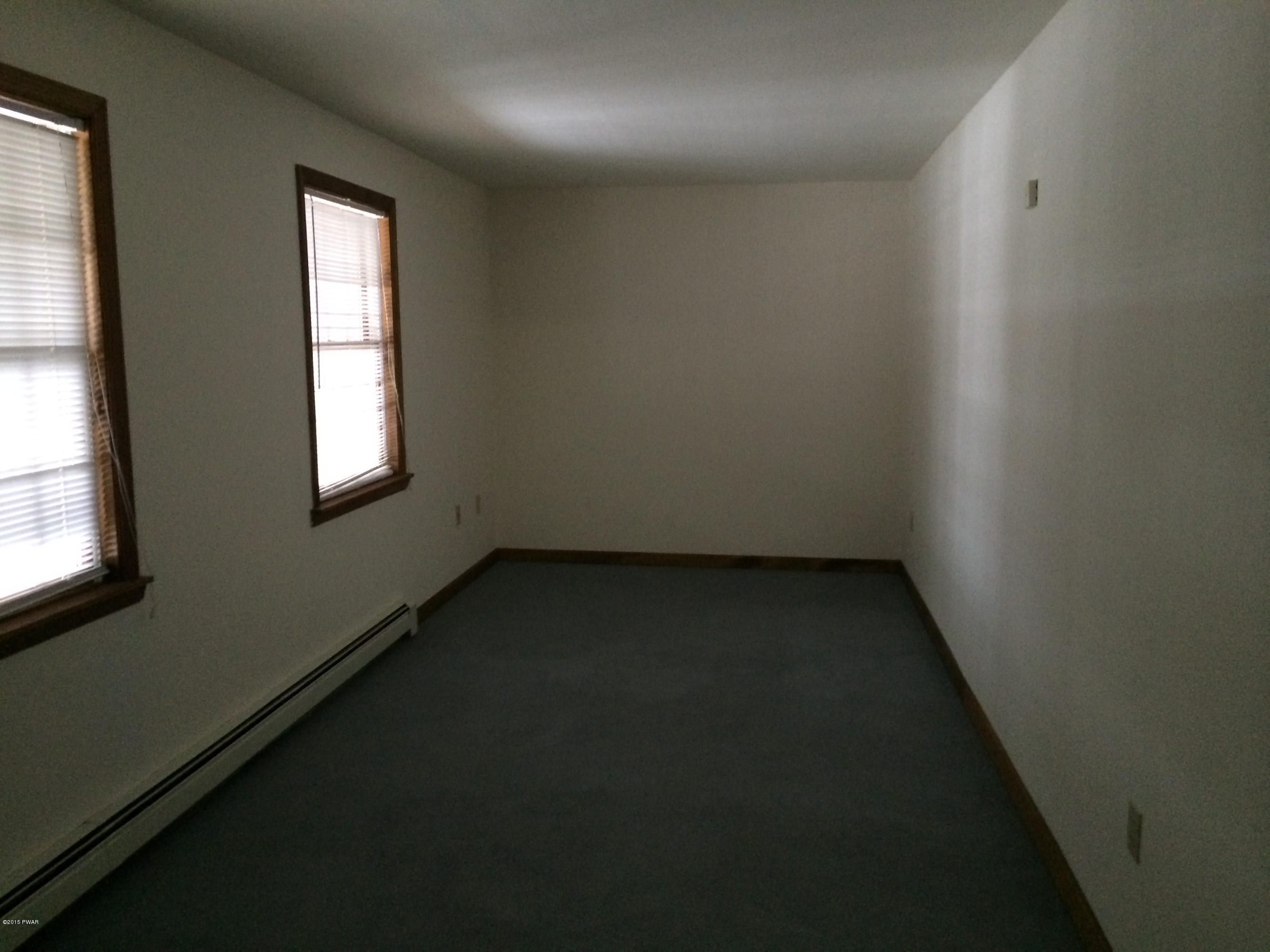 142 Sunnylands Road Milford, PA 18337 - Photo 13 of 22 Gallery Image 13