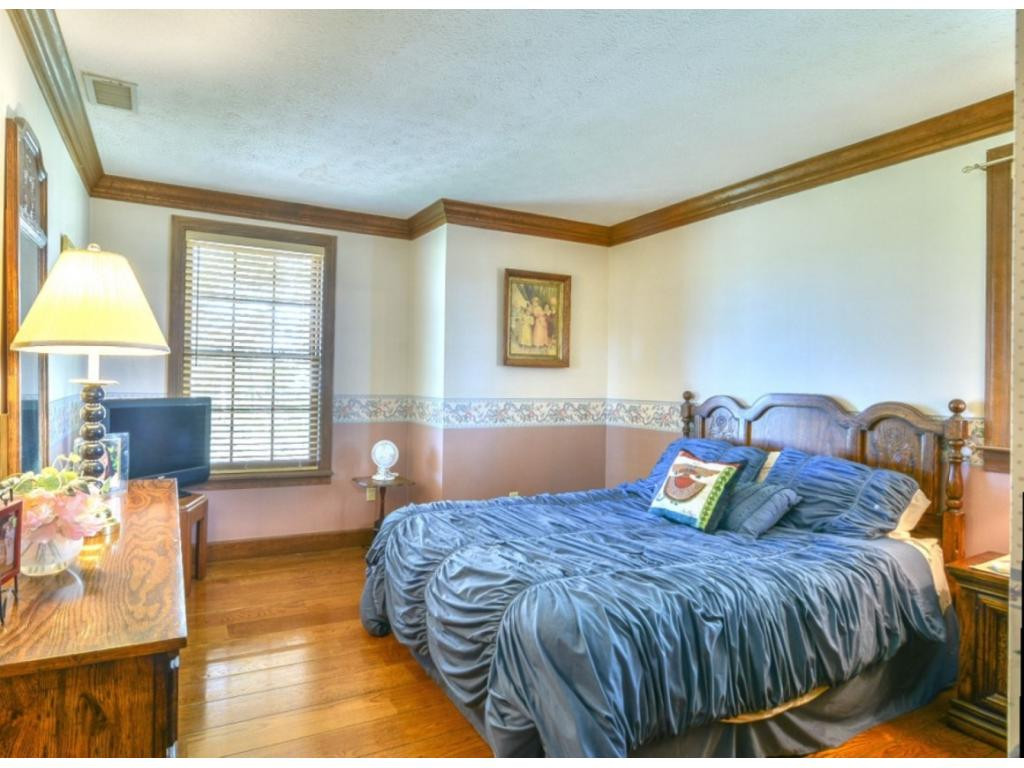 133 Millwood Road Bristol, TN 37620 - Photo 26 of 36 bedroom 3