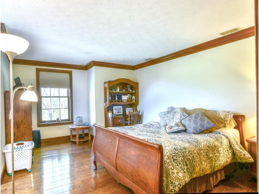 133 Millwood Road Bristol, TN 37620 - Photo 27 of 36 bedroom 4