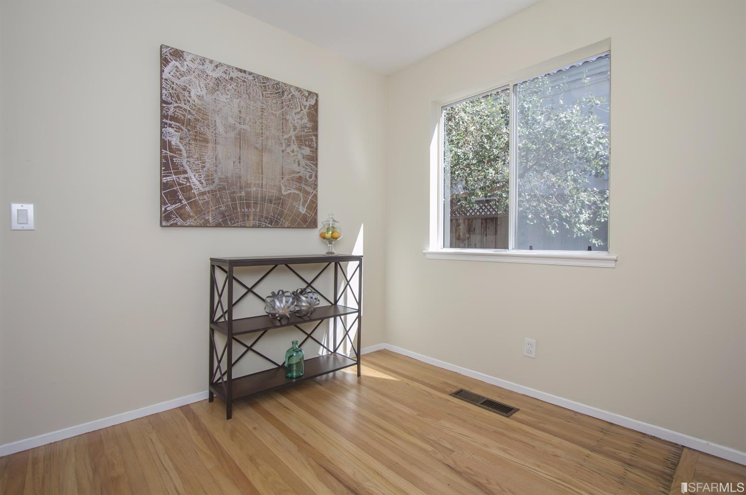 655 Gilbert Avenue Menlo Park, CA 94025 - Photo 13 of 30