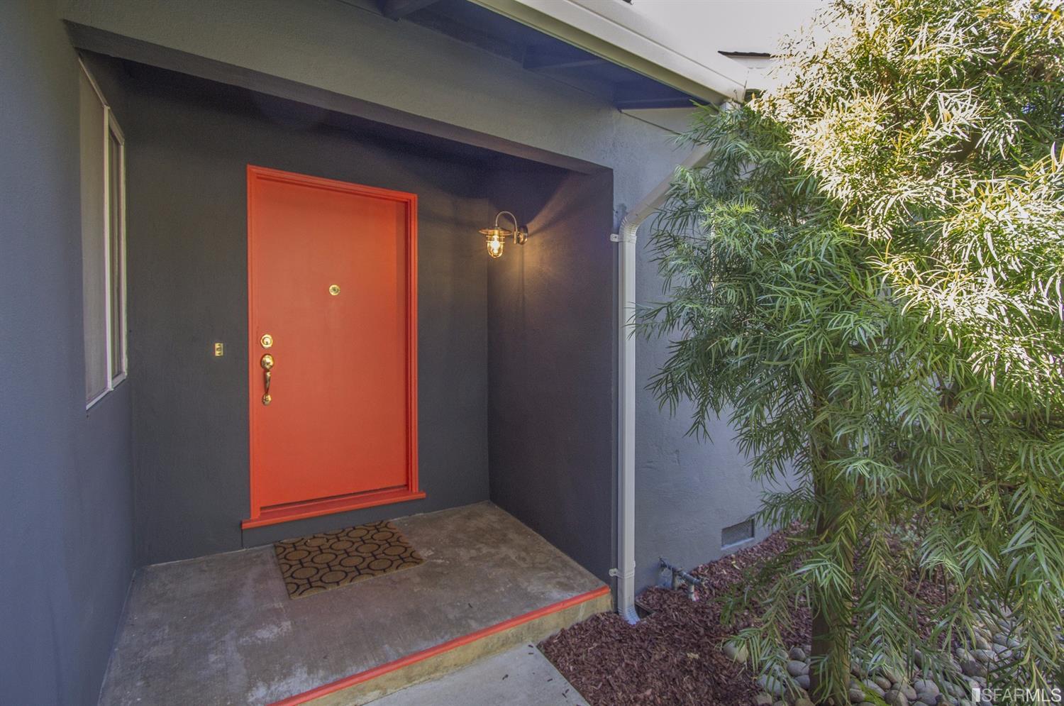 655 Gilbert Avenue Menlo Park, CA 94025 - Photo 3 of 30