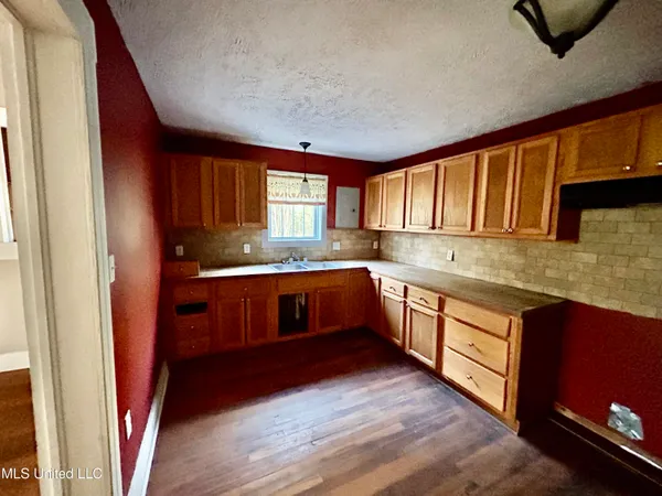 $125,000 | 3798 Front Street, Silver Creek, MS 39663