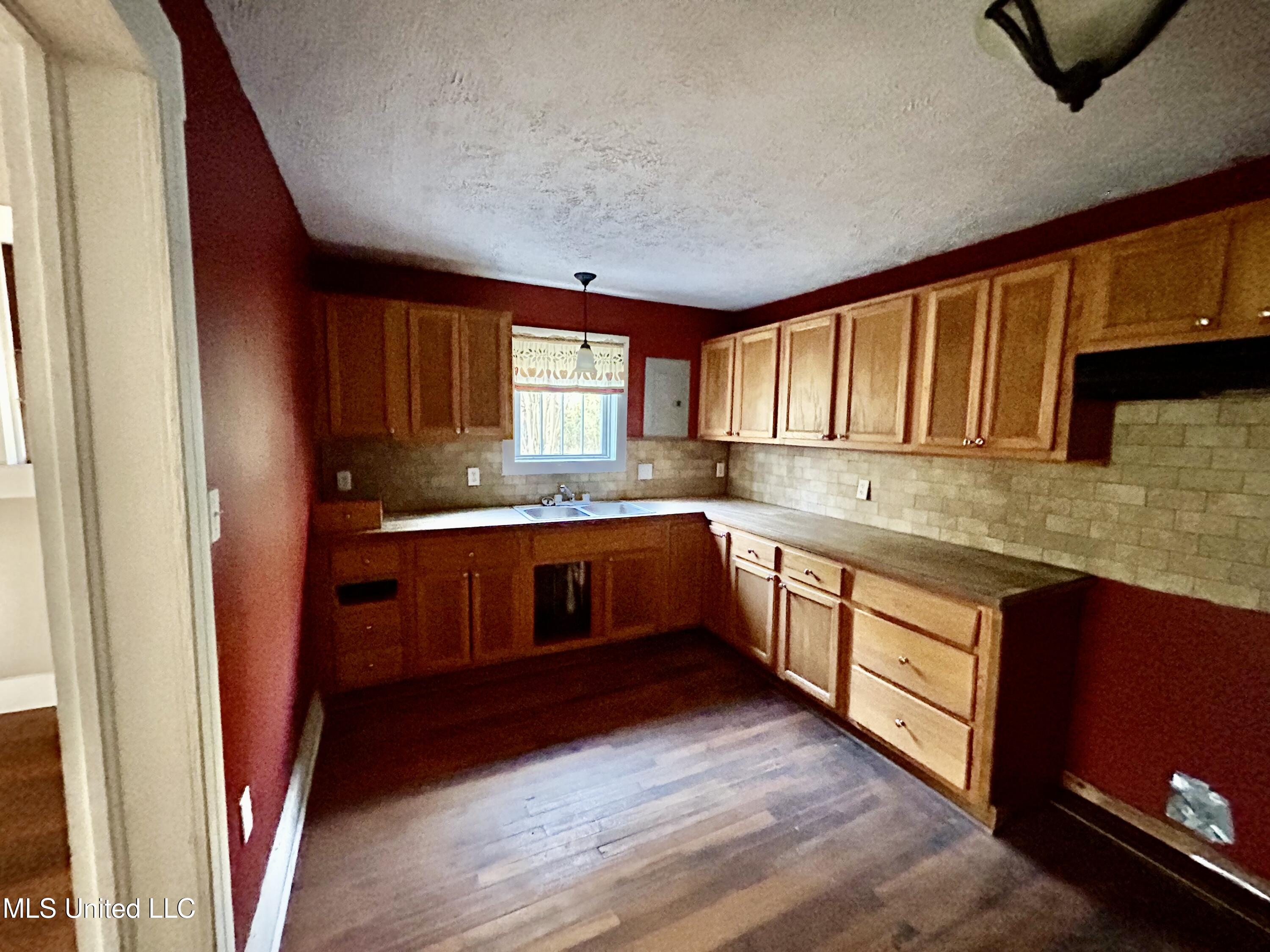 3798 Front Street Silver Creek, MS 39663 - Photo 17 of 43 IMG_8959