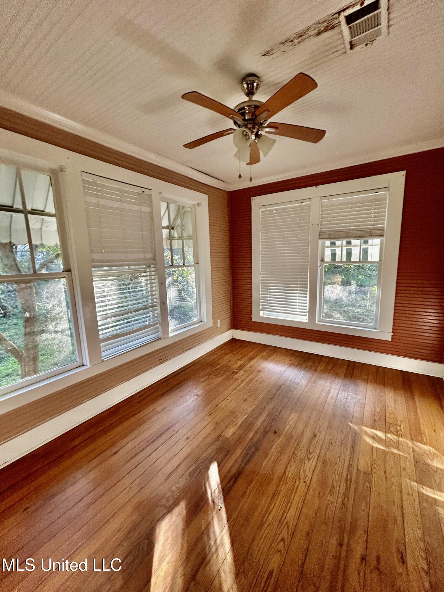 3798 Front Street Silver Creek, MS 39663 - Photo 18 of 43 IMG_8978