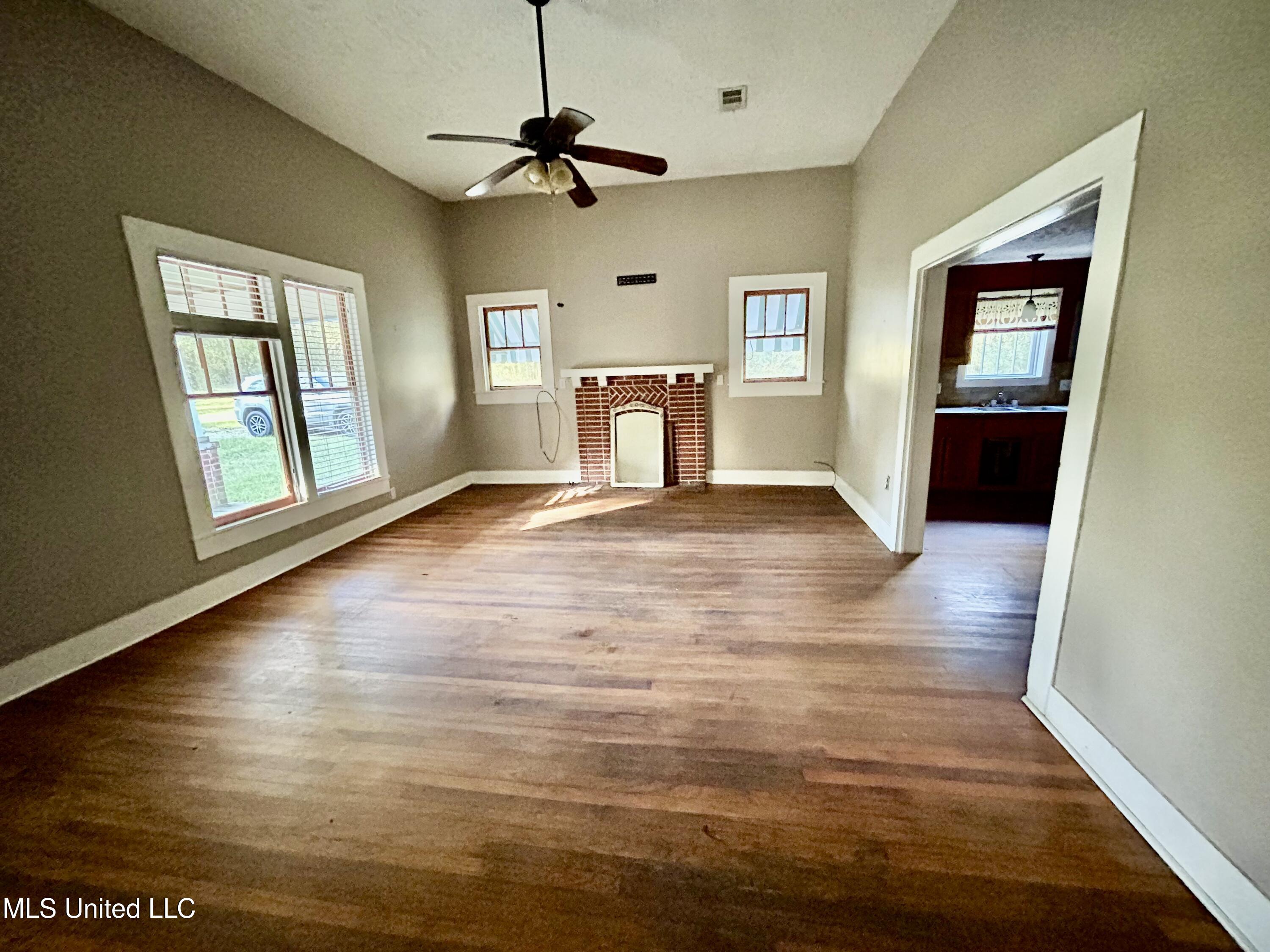 3798 Front Street Silver Creek, MS 39663 - Photo 2 of 43 IMG_8988