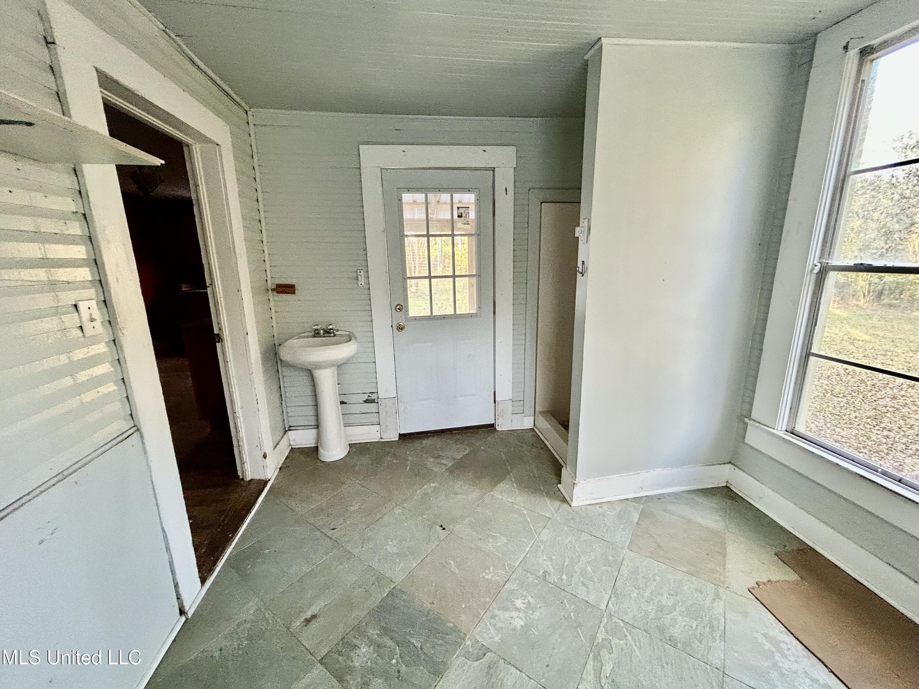 3798 Front Street Silver Creek, MS 39663 - Photo 30 of 43 IMG_8999