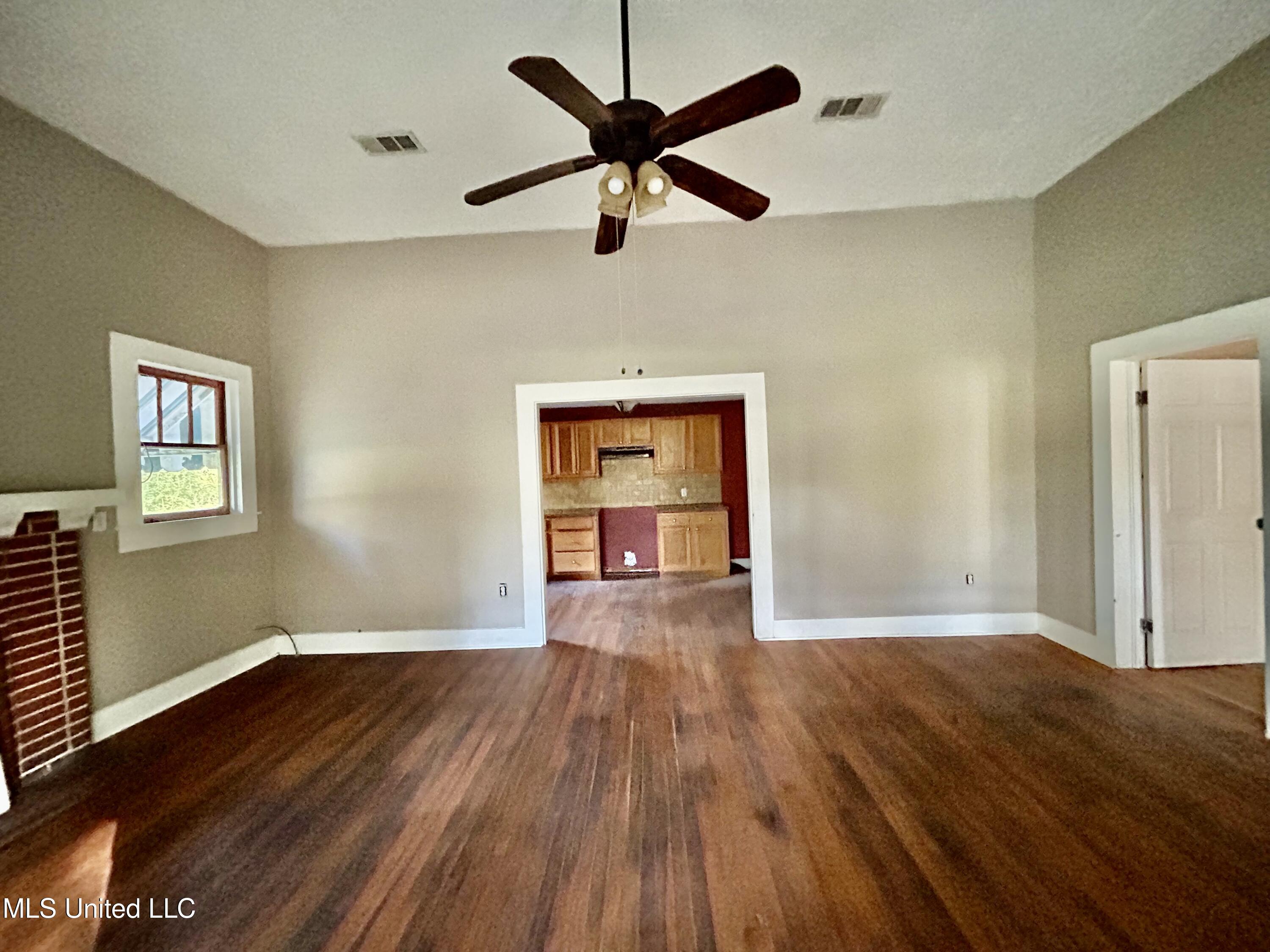 3798 Front Street Silver Creek, MS 39663 - Photo 5 of 43 IMG_8991