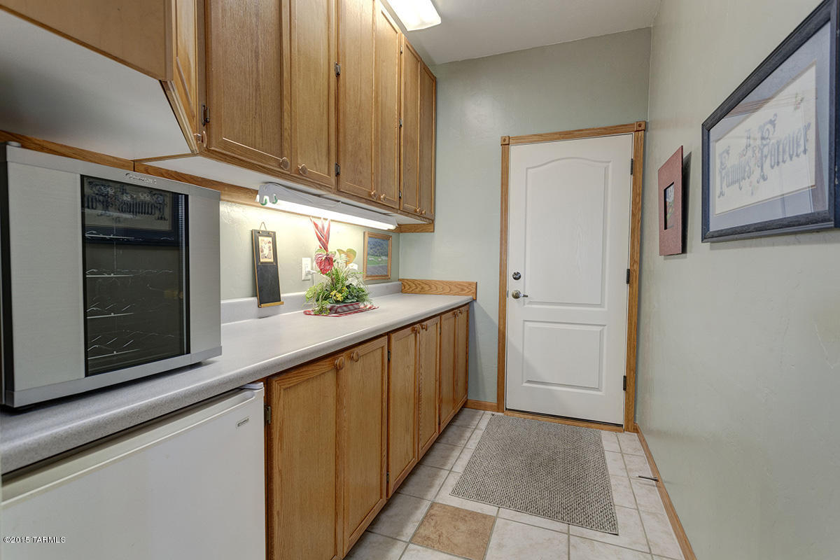 1145 West Arbor Ridge Drive Green Valley, AZ 85614 - Photo 19 of 35